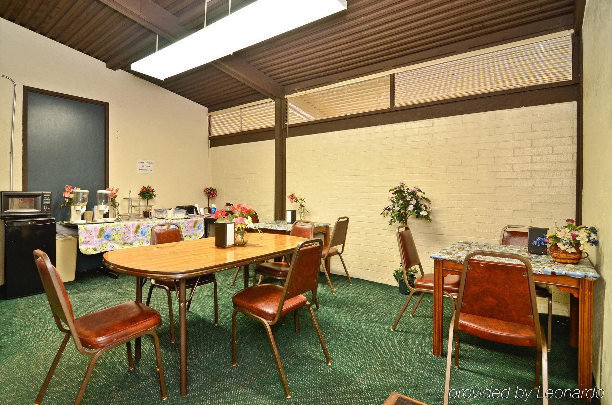 Spanish Trace Inn Athens Restaurant foto